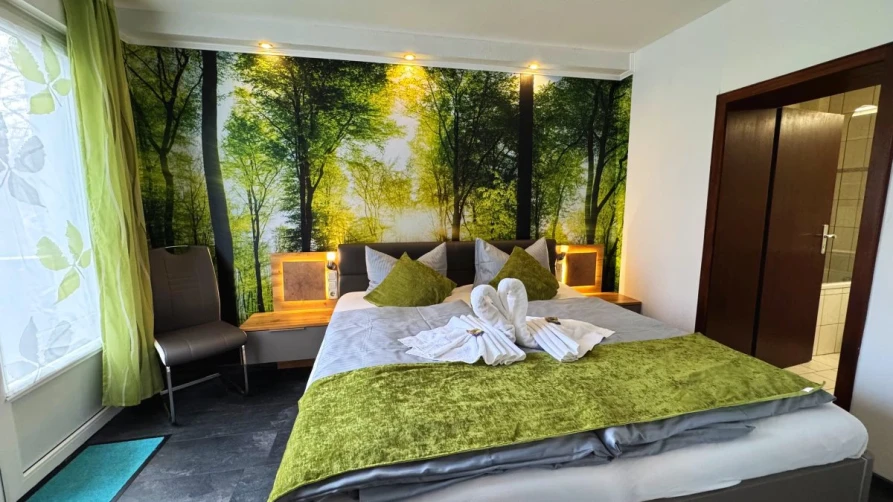 Ruhiges Doppelzimmer mit Gartenblick im Hotel Paidion Braunlage