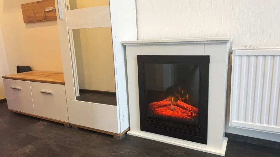 Luxuriöser Wohnbereich der Juniorsuite mit Balkon